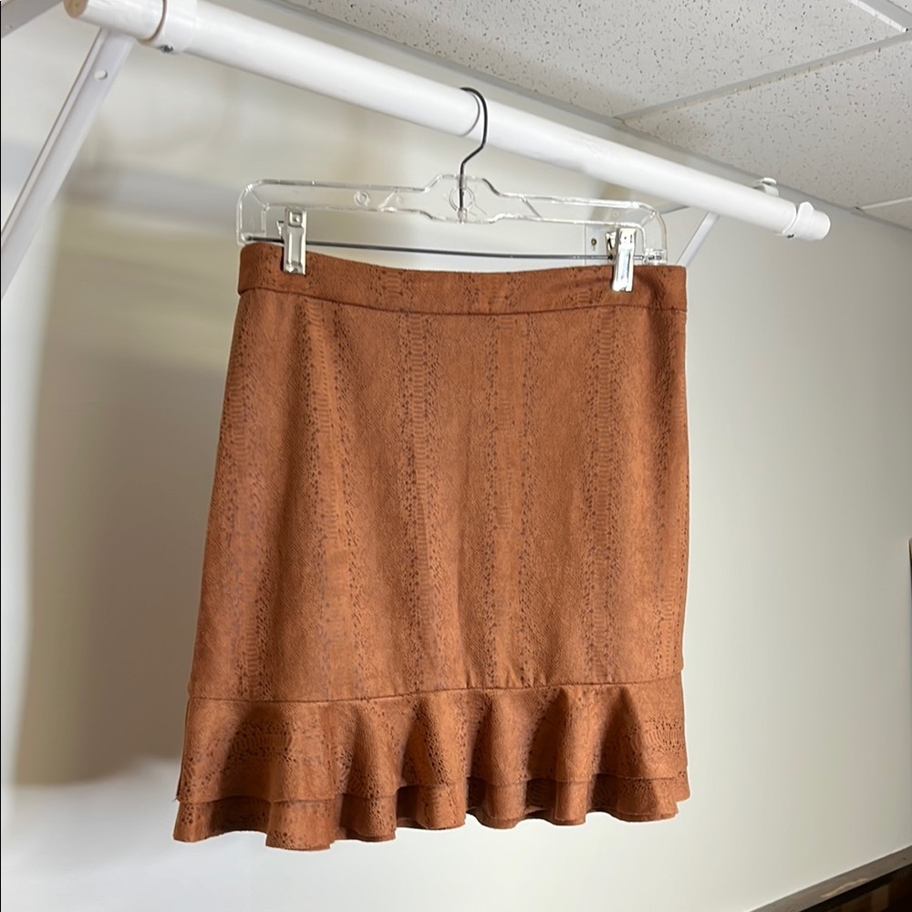 NWT Maverick The Collection Brown Faux Suede Snake Print Skirt with Ruffle Hem-M